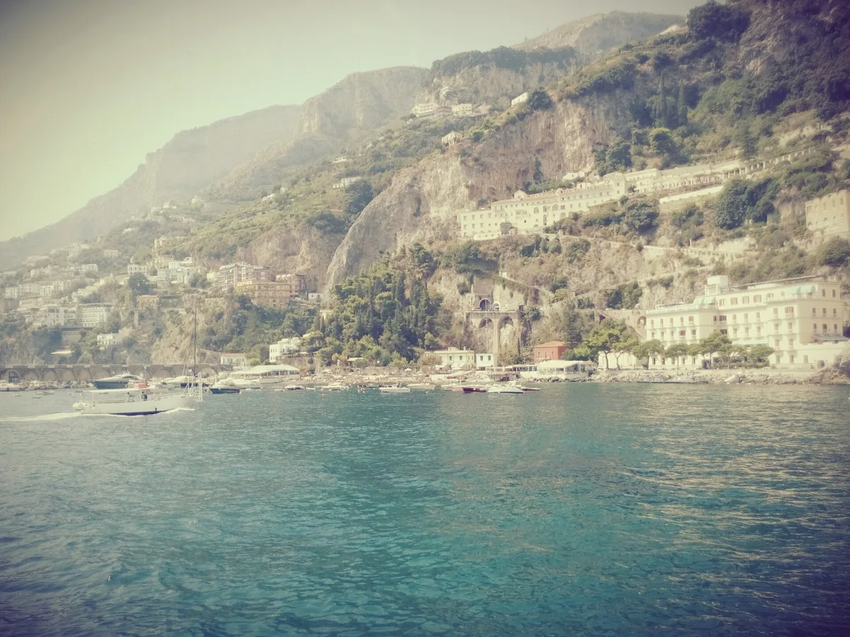 Capodanno 2027 ad Amalfi: ristoranti, dove mangiare, eventi