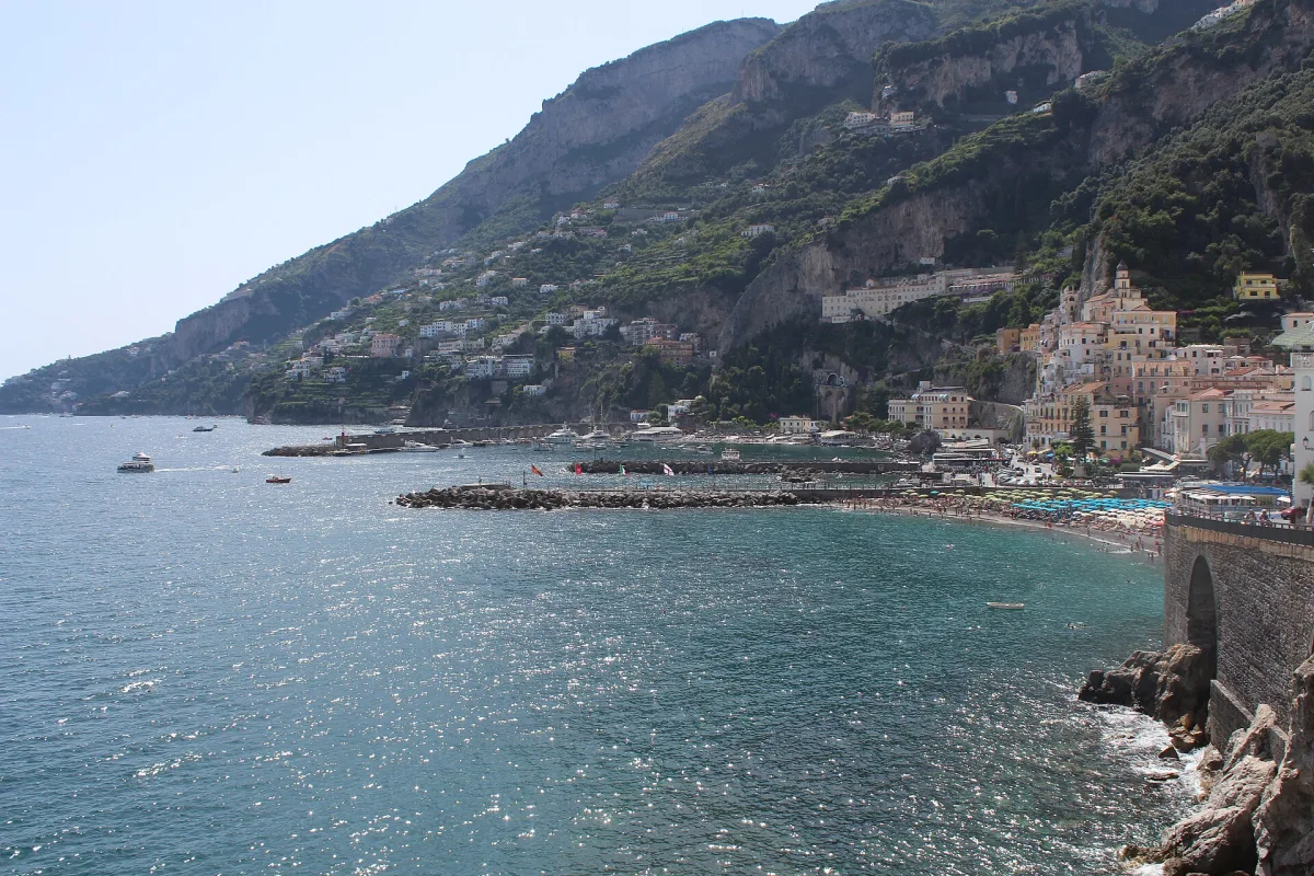 Visite guidate nella Valle delle Ferriere da Amalfi: come prenotare
